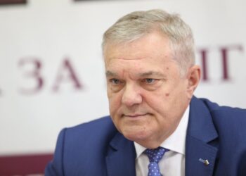 Румен Петков: Служебният вътрешен министър трябва да спре да се държи като кооптиран член на предизборния щаб на Просто Киро