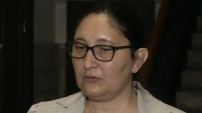 Повдигнаха 3 обвинения срещу мъж пребил и подстригал жена, с която живее