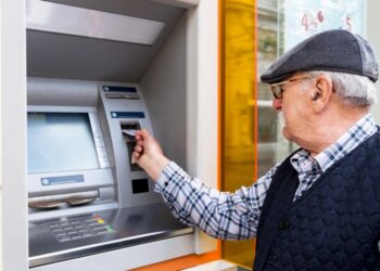 Пенсионер измами НОИ и получи 25 хил. лв