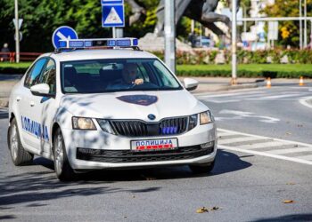 Македонските власти издирват мъж, заподозрян в убийството на 14-годишно момиче и 74-годишен мъж