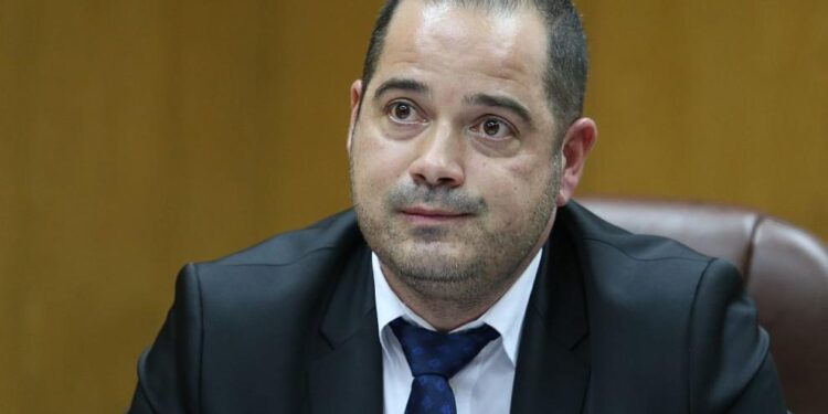 Министър Стоянов: На кораба “Верила” с български екипаж са открити 500 кг кокаин