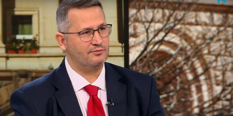 ЛУД? Христанов изгонен от ПП заради “психическа нестабилност”