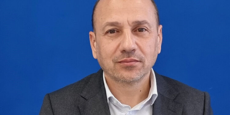 Кметска лакомия за власт: как Страцимир Петков се озова начело на Футболен клуб Ловеч