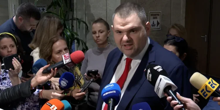Пеевски: Демерджиев незаконно е разследвал личния ми частен живот (ВИДЕО)