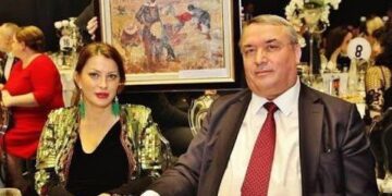 От екзотичните плажове до “черните списъци”: Блясъкът и падението на една “бизнес дама”